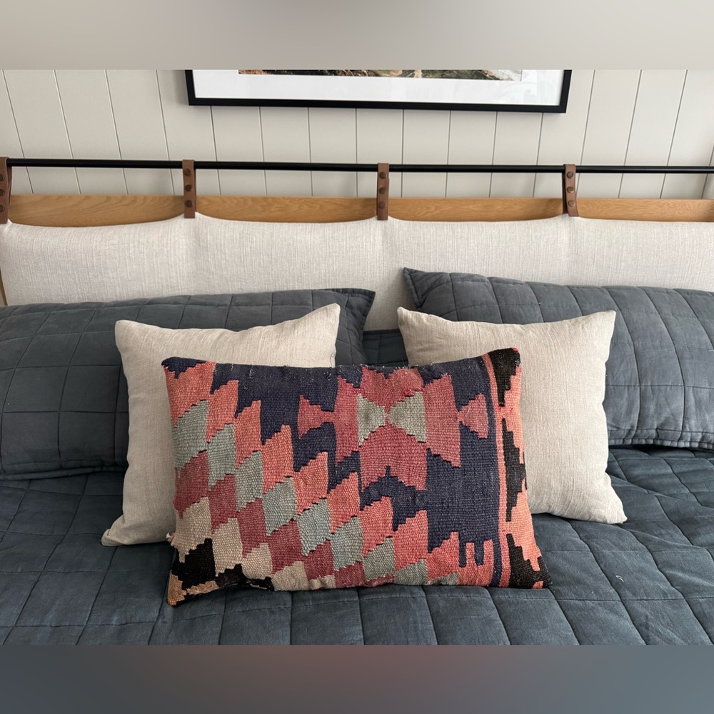Vintage Kilim Pillow 24x14 - lumbar pillow zip closure